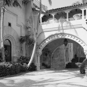 Mar-a-Lago porte cochere