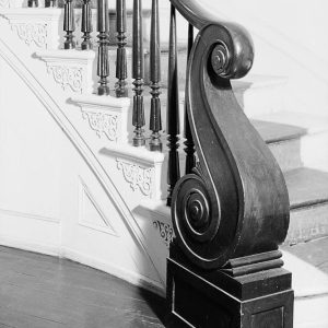 Newel post