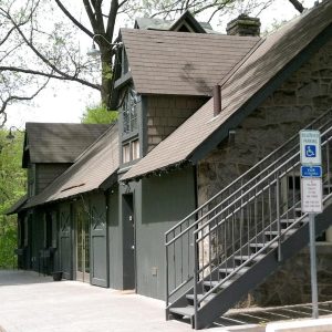 Ridgeland Mansion barn